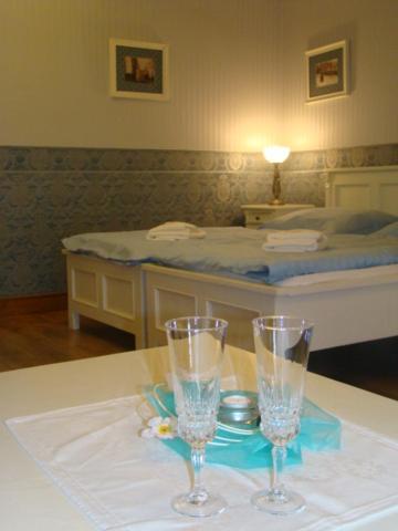 Zamecke Ubytovani U Dobre Hrabenky Hotel Kunin Room photo